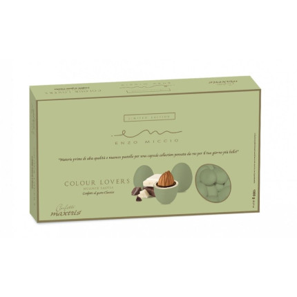 Confetti mandorla e doppio cioccolato