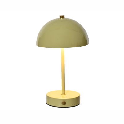 Lampada da tavolo in metallo verde