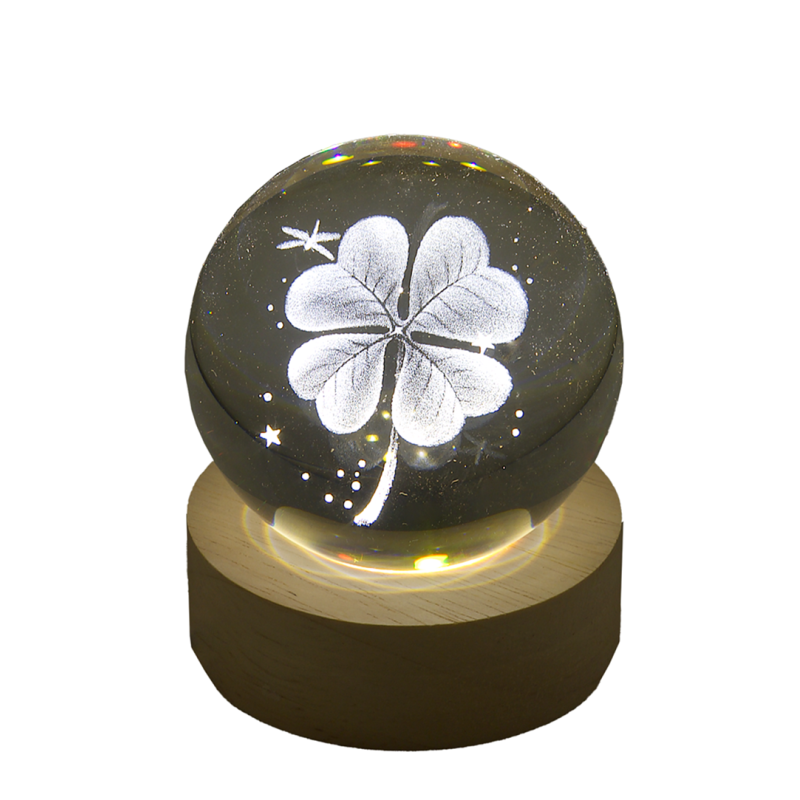 Sfera luminosa quadrifoglio