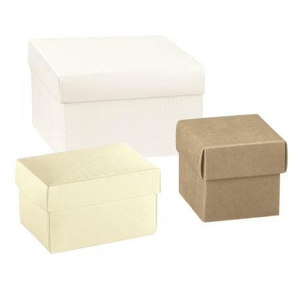 Scatole quadrate per bomboniere in cartoncino con coperchio Scatole quadrate per bomboniere in cartoncino con coperchio