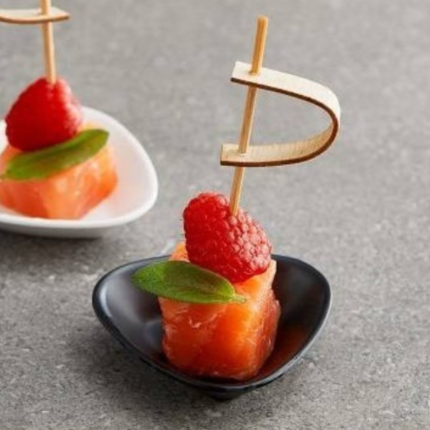 Piattino triangolare nero in melamina