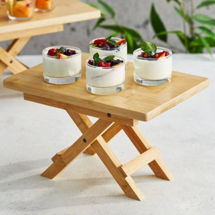 Stand in bamboo con gambe richiudibili