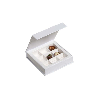 Scatola White in Cartoncino per 9 Praline
